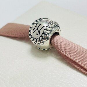 Pandora New York Yankees Baseball Charm